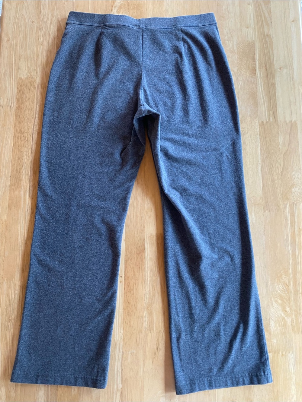 L.L. Bean Charcoal Gray Leggings - Picture 2 of 8